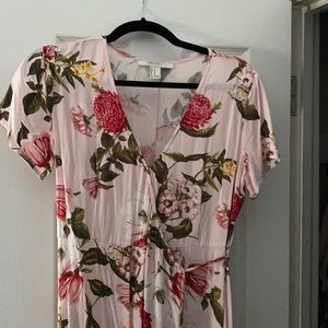 Forever 21 Pink Floral Wrap dress medium